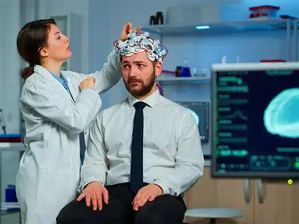 patient-with-brain-scan